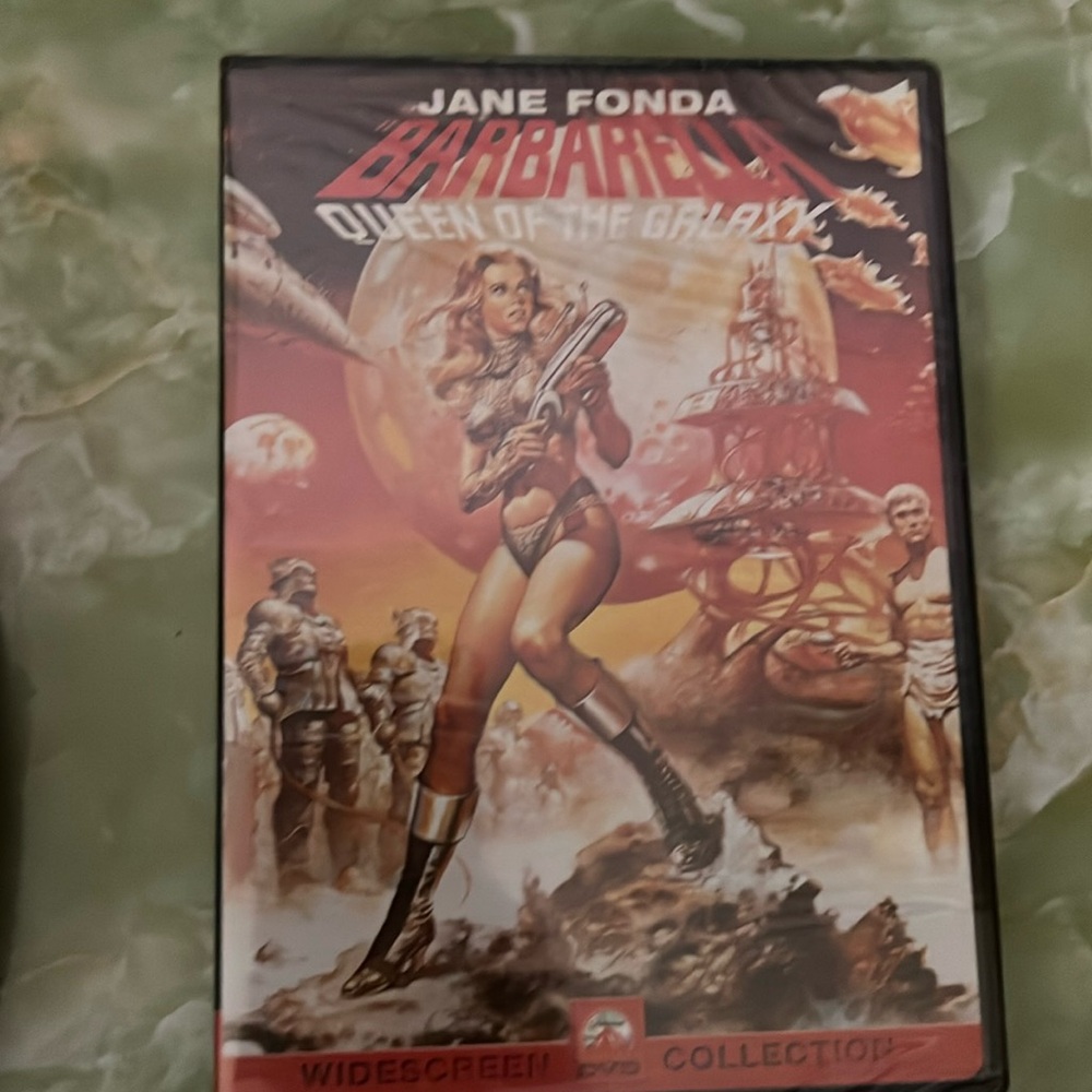 (2 for 15) Jane Fonda Barbarella queen of the galaxy DVD